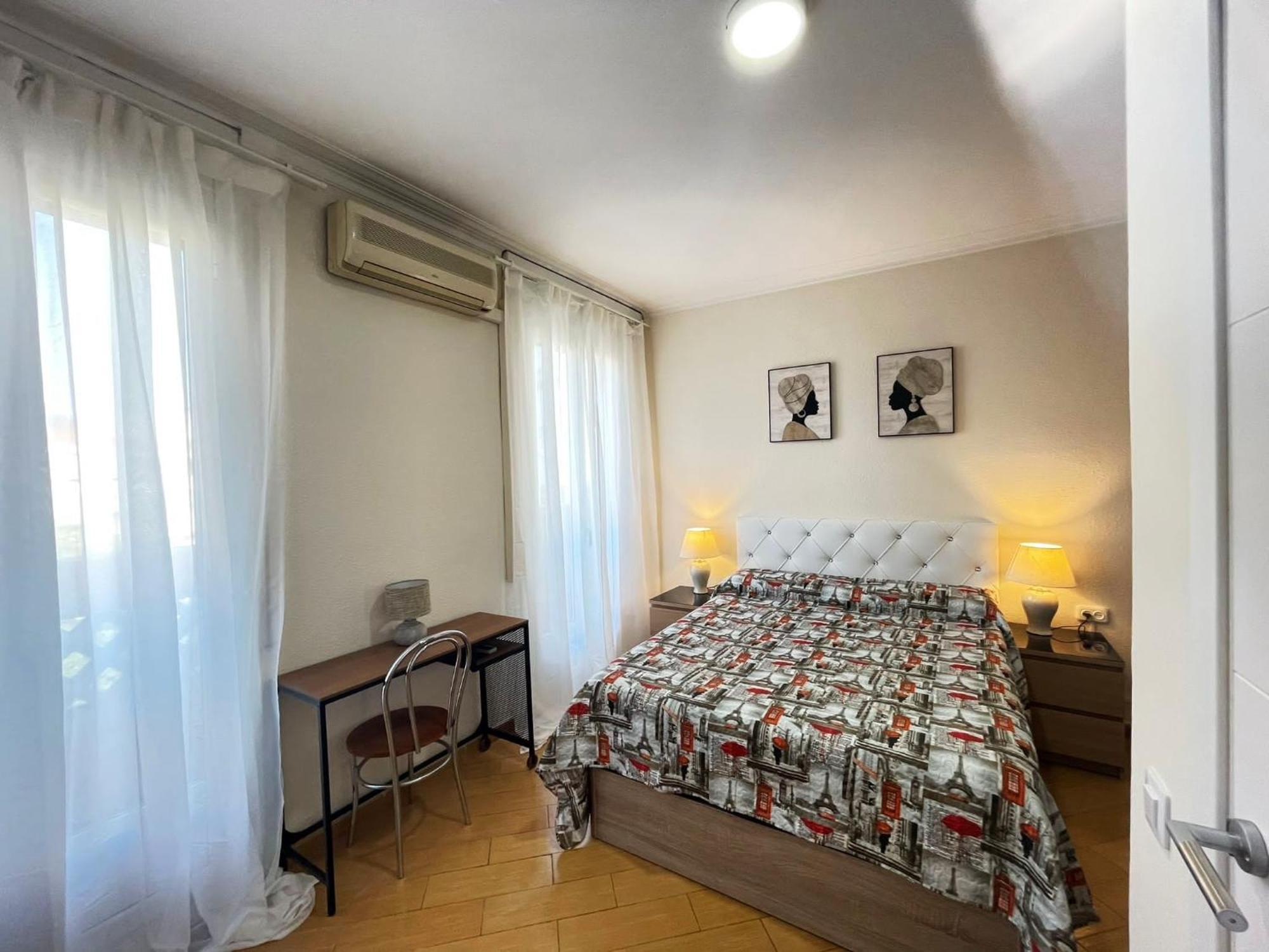 Rooms Nueva Valencia Барселона Экстерьер фото